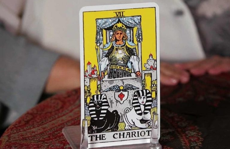 El Carro En El Tarot De Tiziana